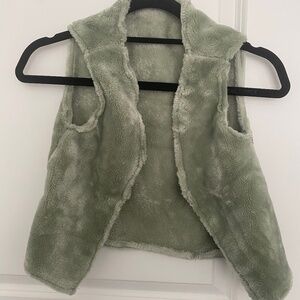 Kids fuzzy vest